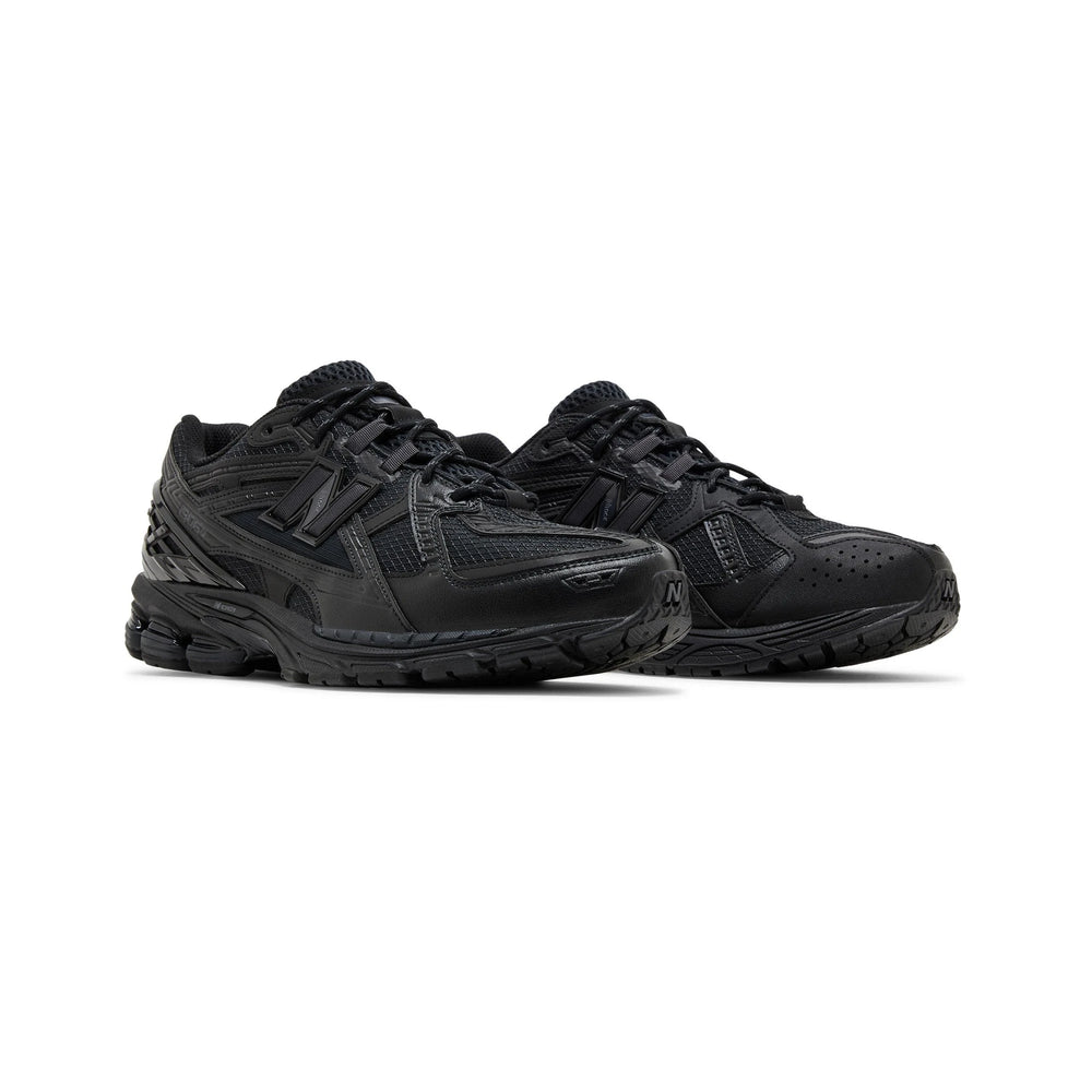 new_balance_1906u_triple_black_2024_2