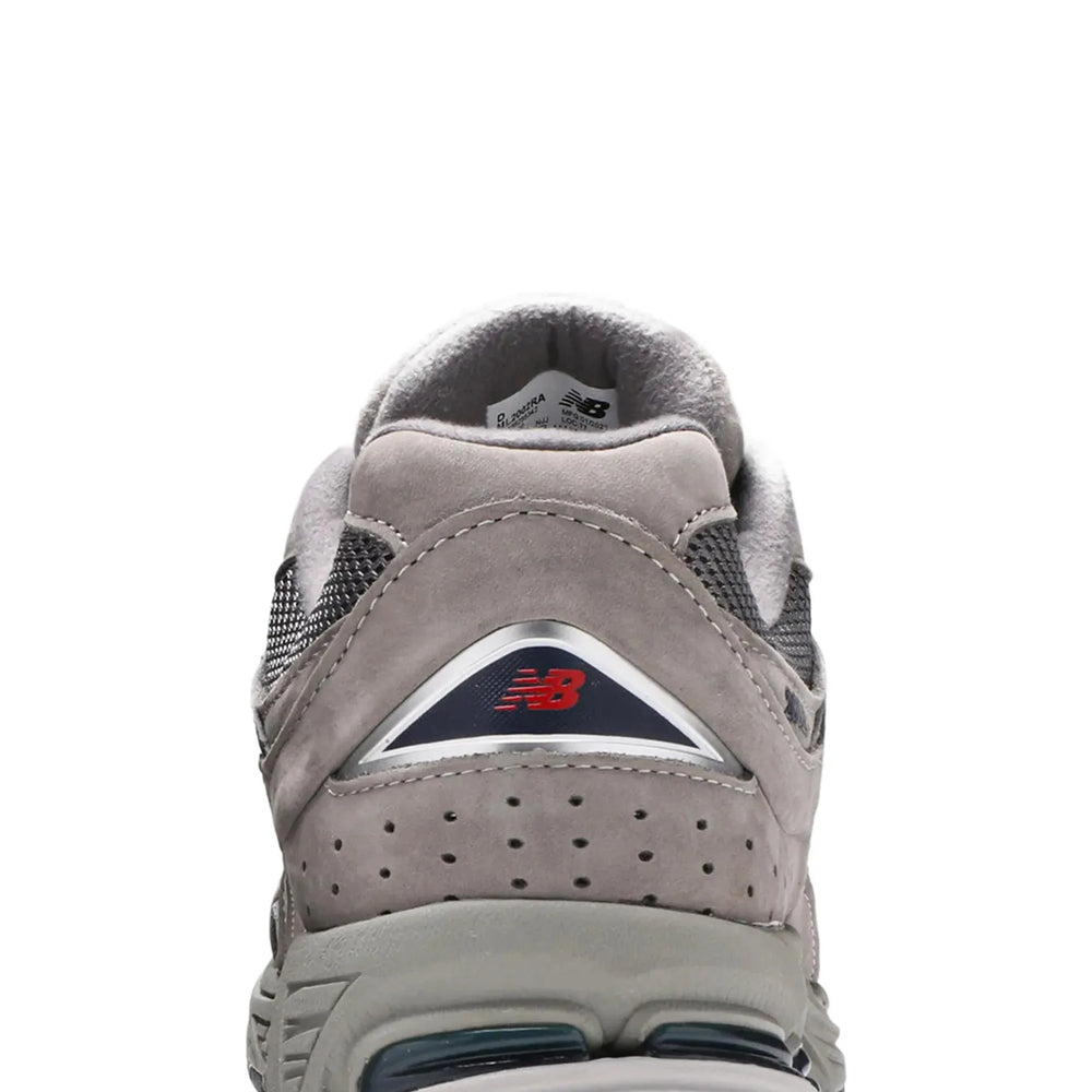 new_balance_2002r_og_light_grey_2020_6
