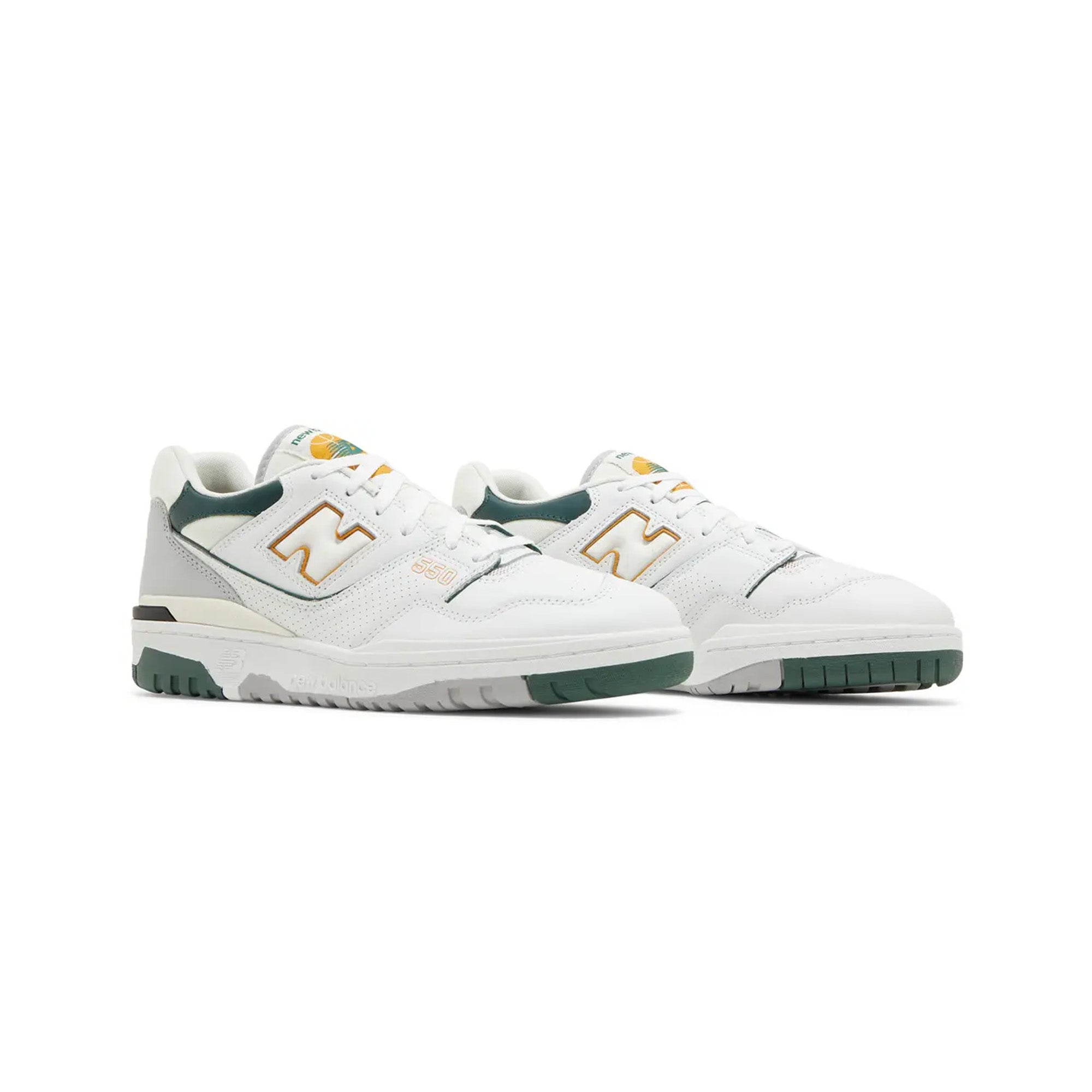 New-Balance-550-‘White-Nightwatch-Green’-(2022)-front-side