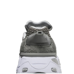 New-Balance-574-YURT-x-Salehe-Bembury-‘Shark-Skin’-(2021)-back-close-up-2