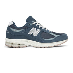 New-balance-2002R-‘Deep-Ocean-Grey-Slate’(2021)-side