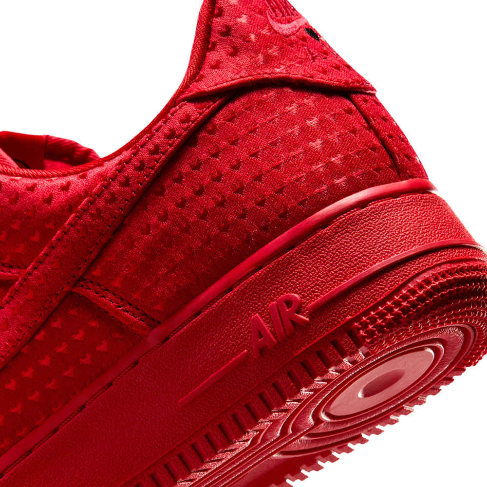 nike_air_force_1_low_valentines_day_red_2026_10