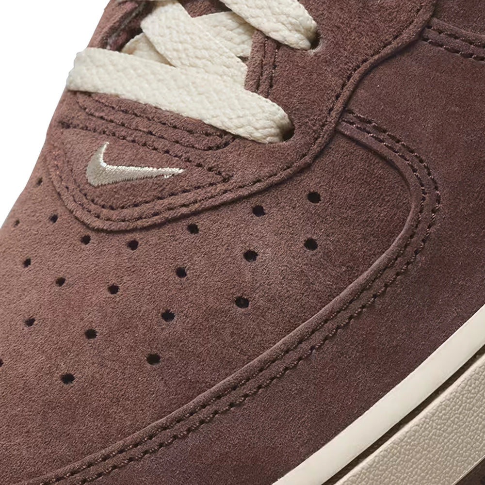 nike_air_force_1_mid_chocolate_2022_6