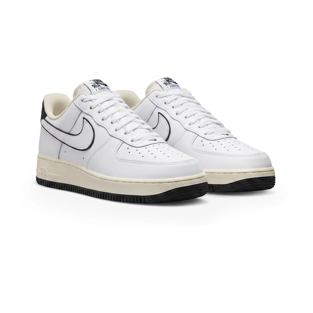 nike_air_force_1_white_black_2