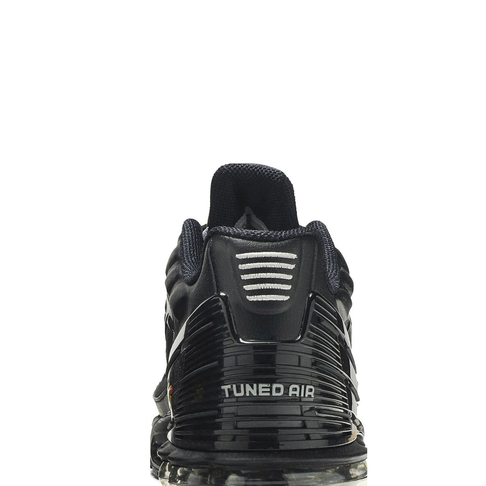 nike_air_max_plus_3_black_wolf_grey_2019_7