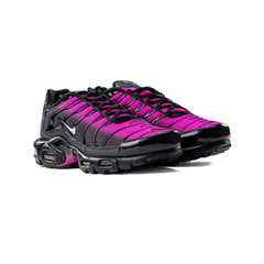 Nike-Air-Max-Plus-Black-Pink-2023