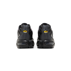 Nike-Air-Max-Plus-TN-Black-Pink-2023-4
