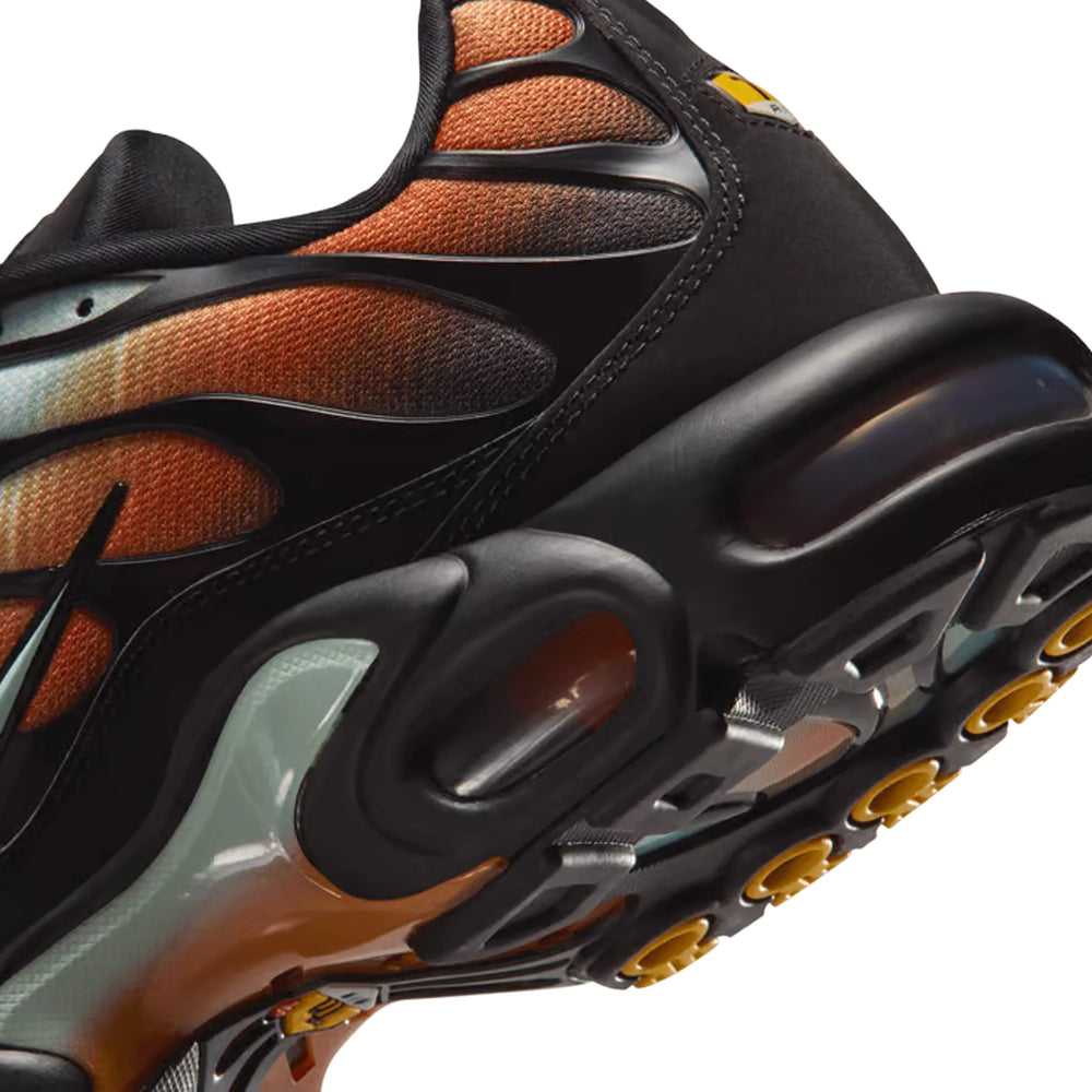nike_air_max_plus_tn_og_premium_desert_monarch_2026_7