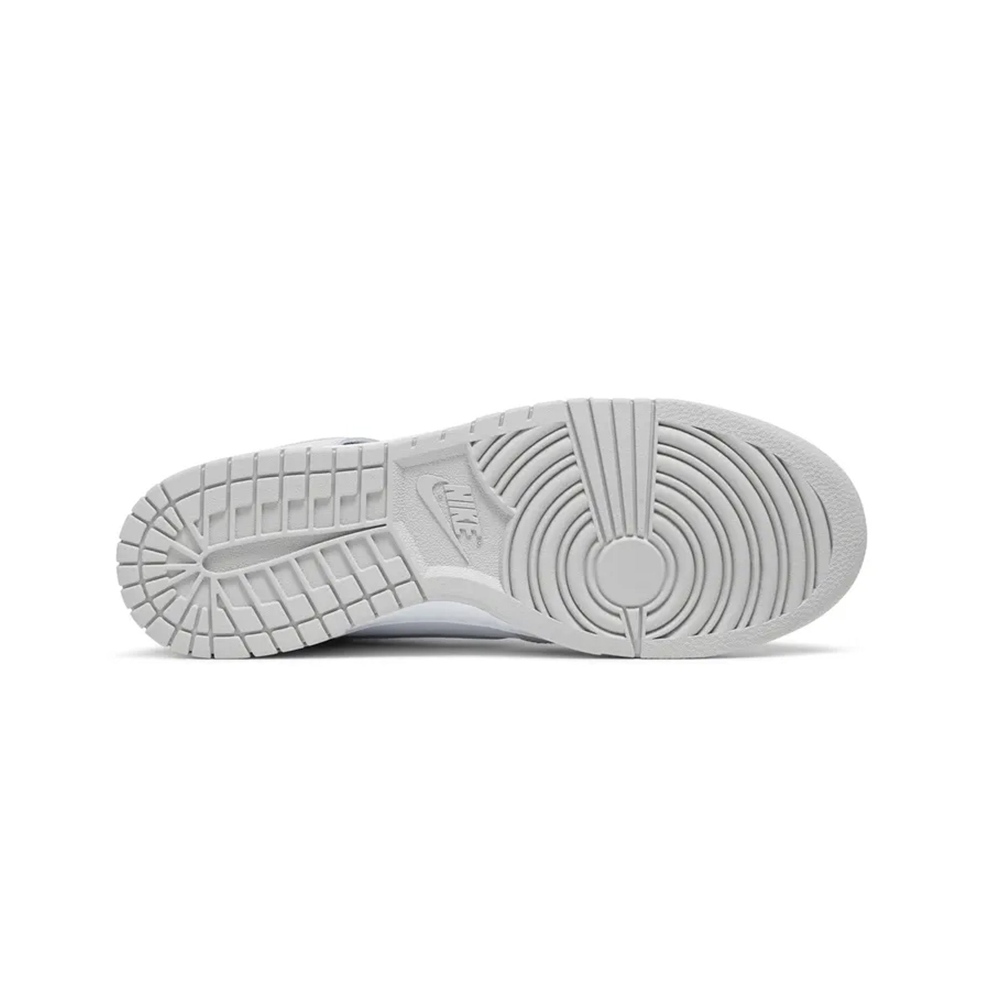 Nike-Dunk-High-Vast-Grey-5