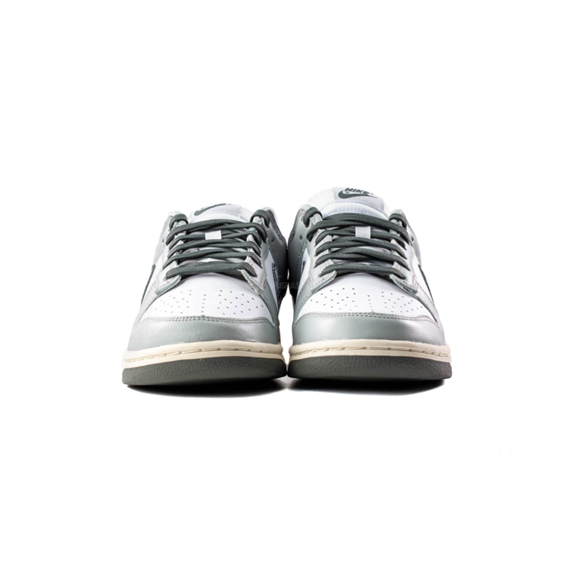 Nike-Dunk-Low-Light-Smoke-Grey-Womens-2022