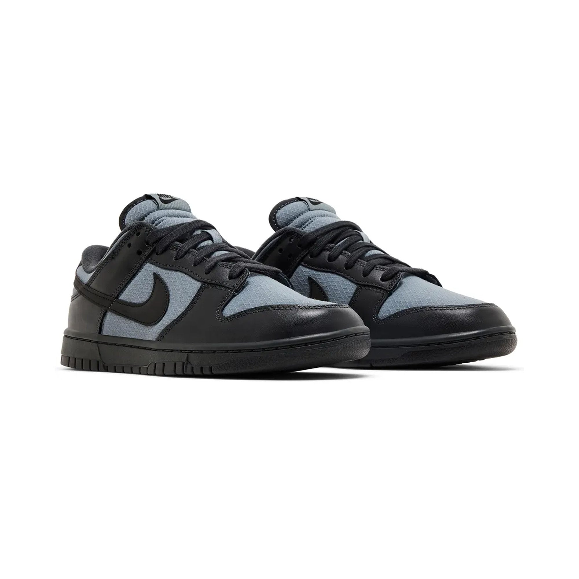 Nike-Dunk-Low-Retro-SE-'Off-Noir-Smoke-Grey'-(2024)-front-side