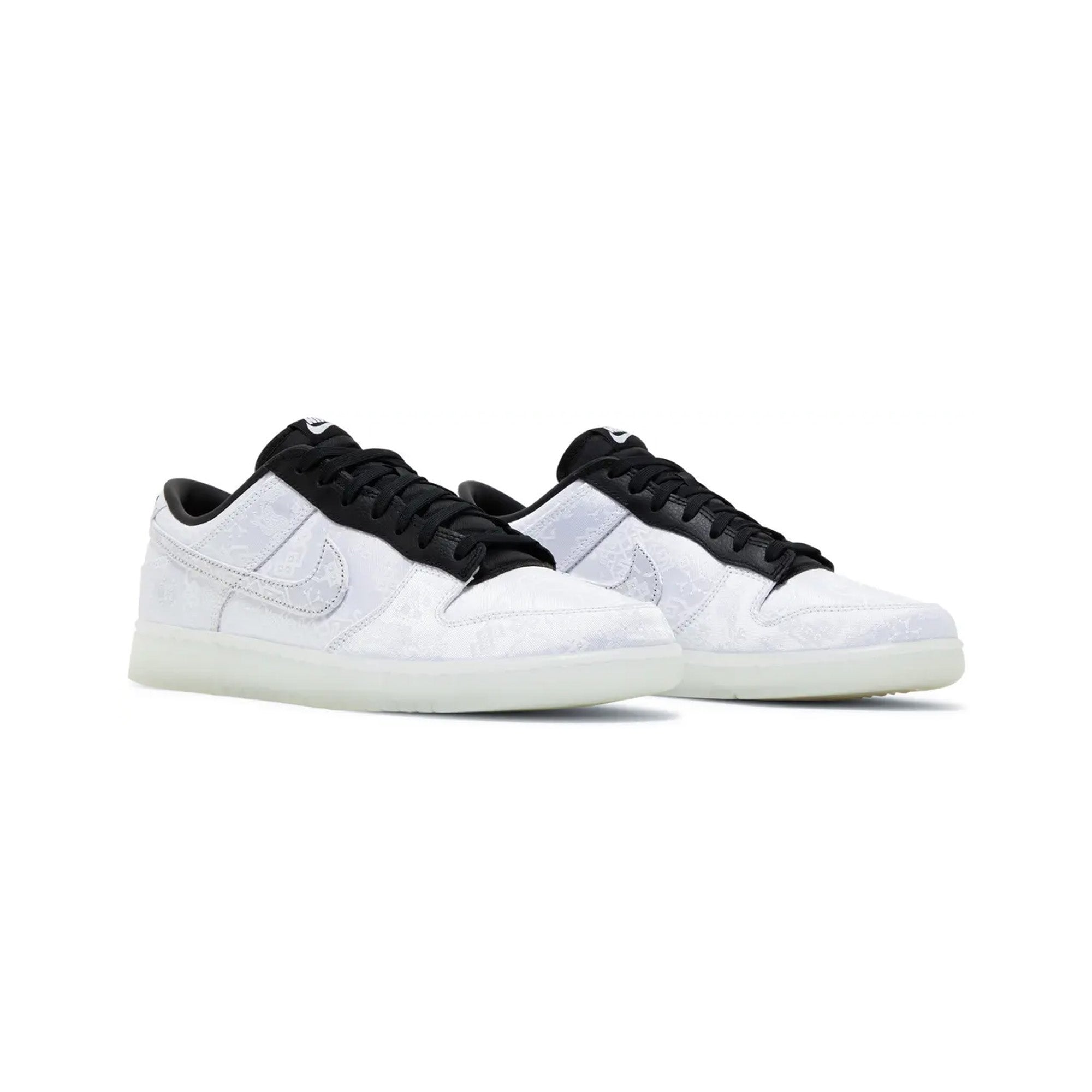 Nike-Dunk-Low-‘CLOT-Fragment-White’-(2023)-front-side