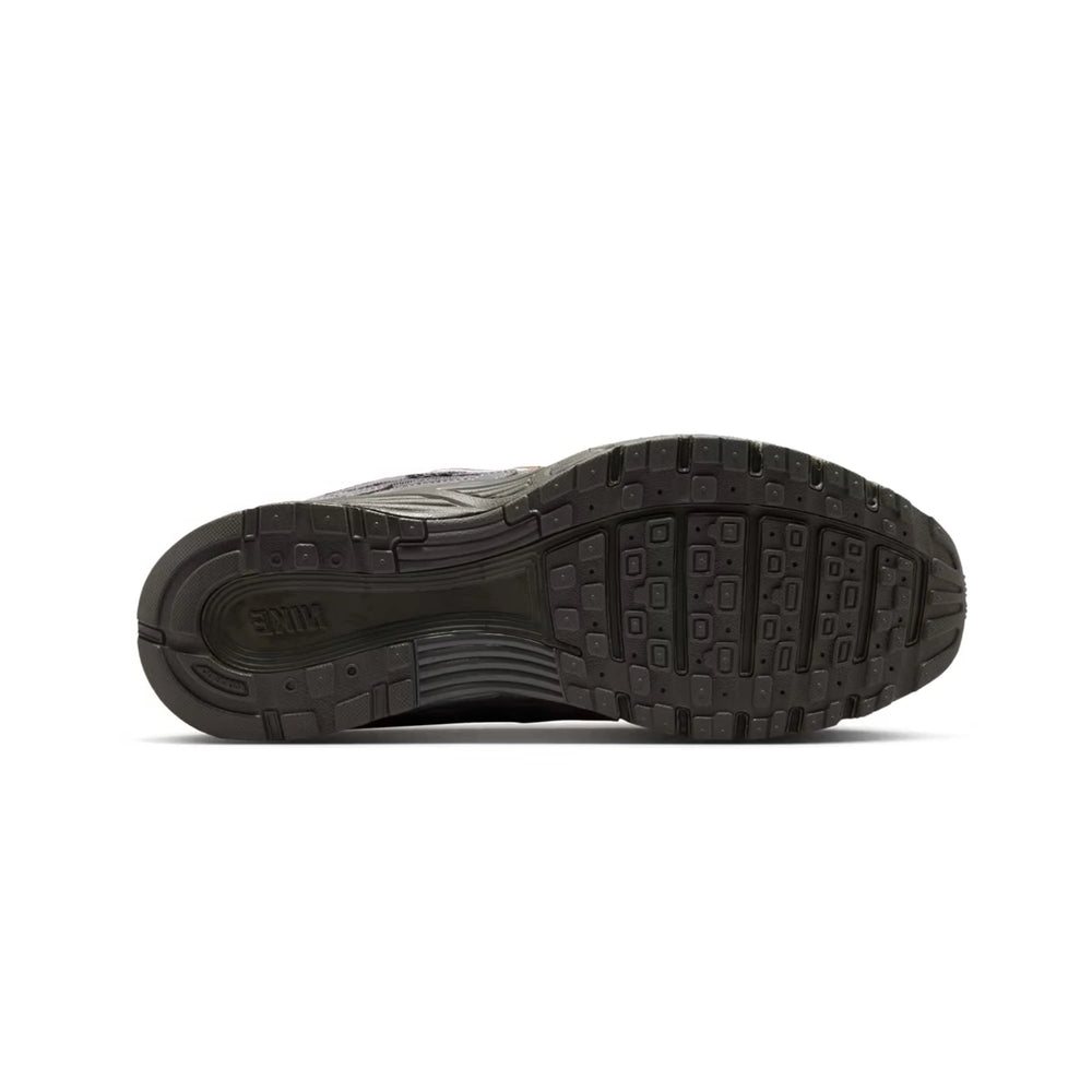 nike_p_6000_premium_medium_ash_pencil_point_2026_6