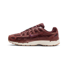 Nike-P-6000-SE-Dark-Pony-Metallic-Gold-3