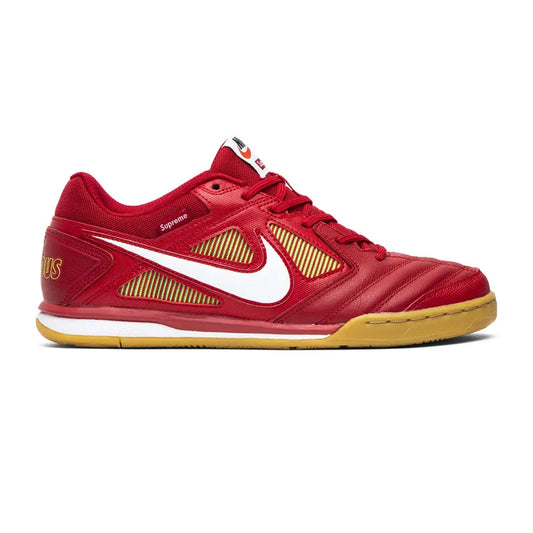 Nike-SB-Gato-Supreme-Red-2018-1