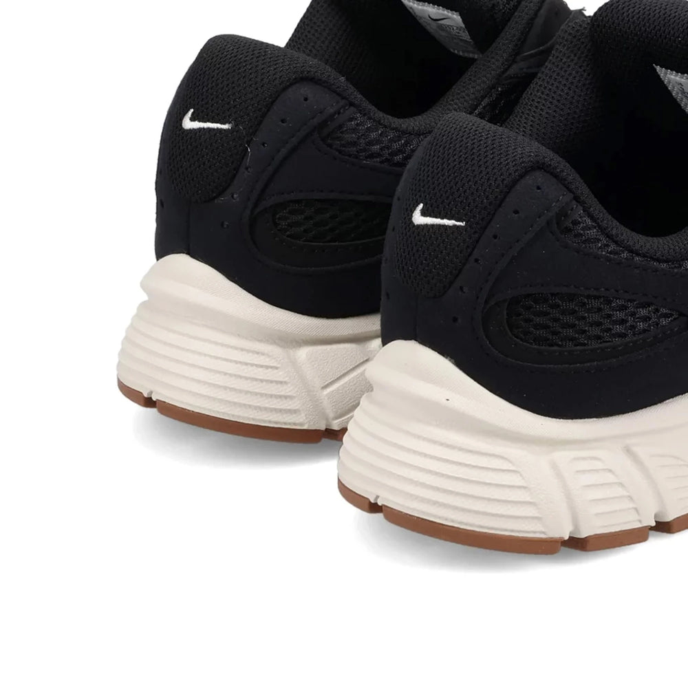 nike_v5_rnr_black_gum_8