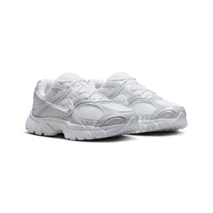 nike_v5_rnr_white_metallic_silver_2025_2