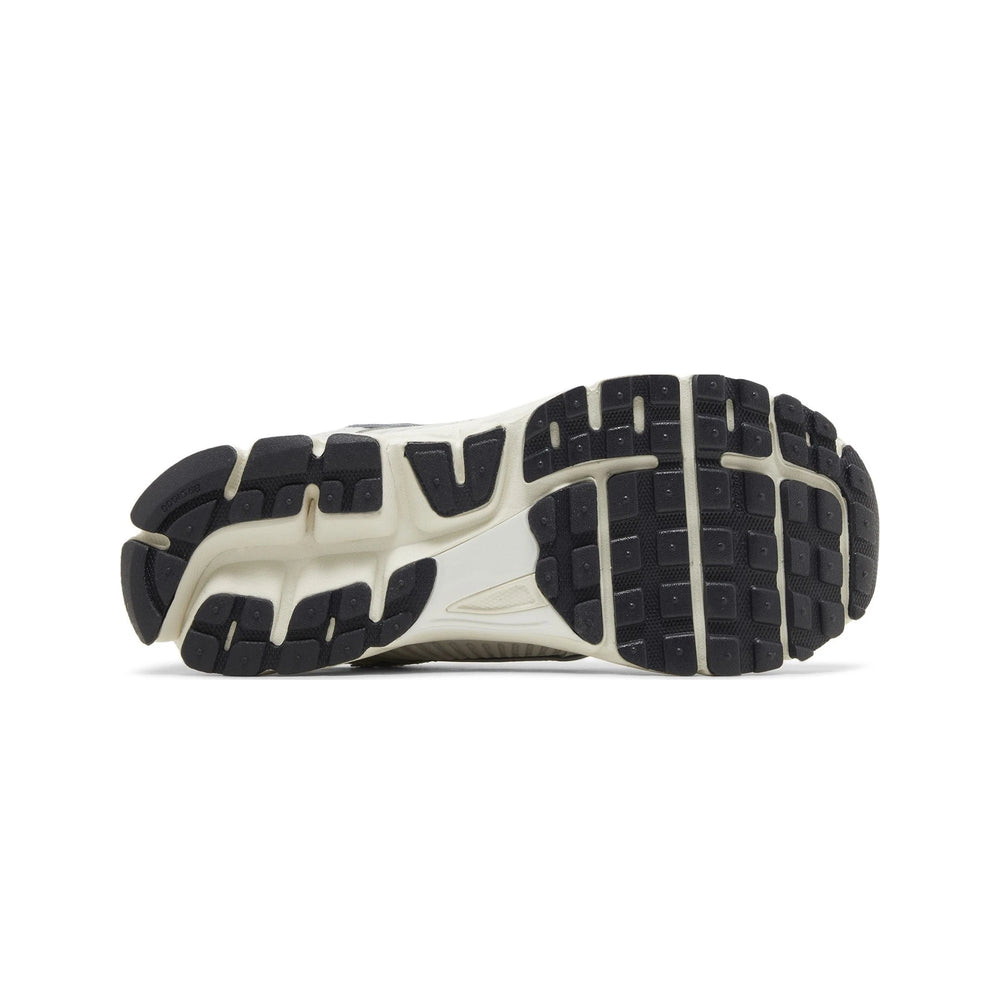 nike_zoom_vomero_5_chrome_2024_5