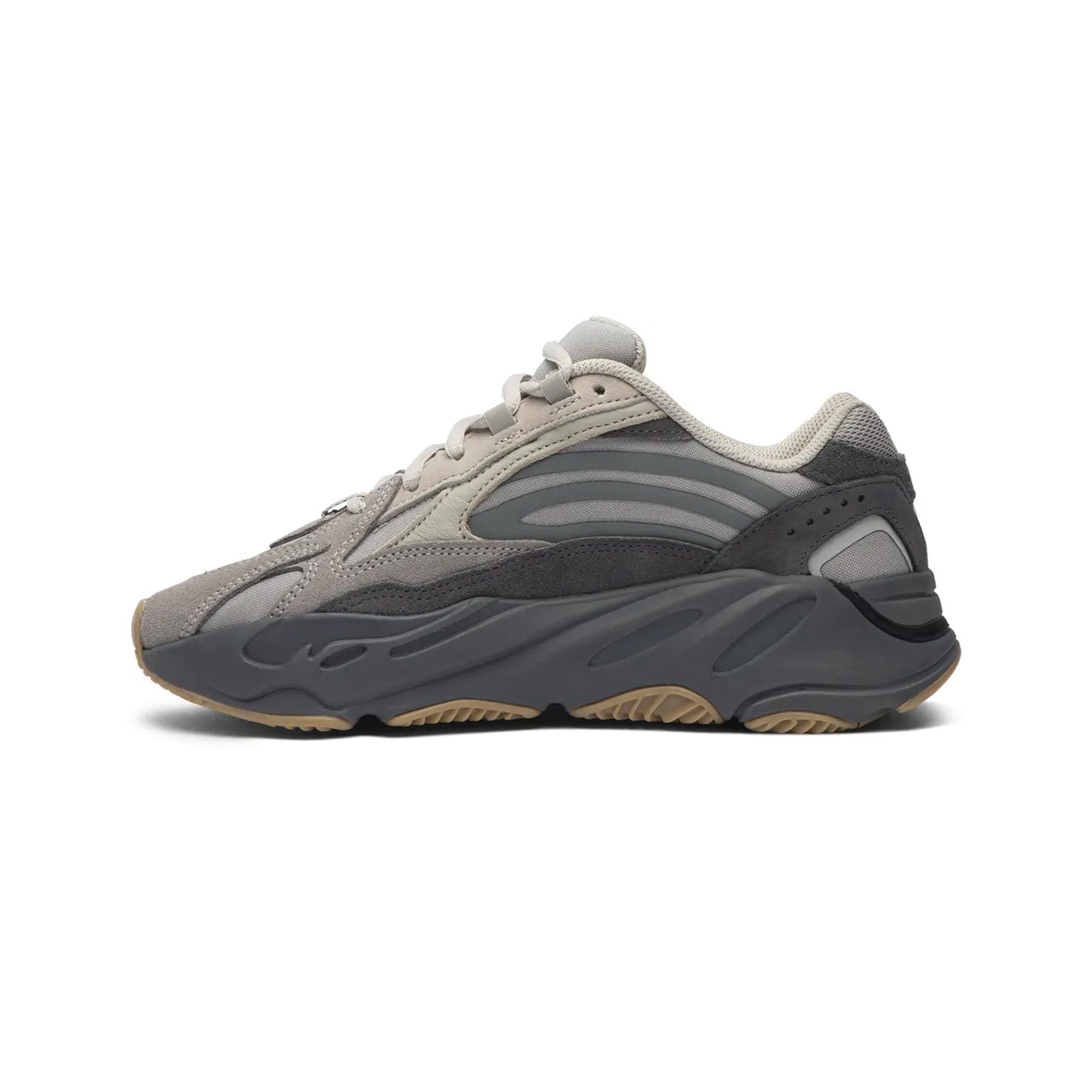 Yeezy-700-V2-‘Tephra’-(New)-side-2