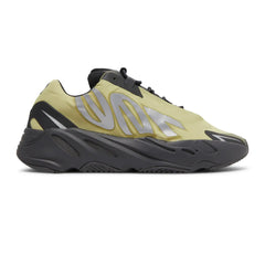 Yeezy-Boost-700-MNVN-‘Resin’-(2022)-side